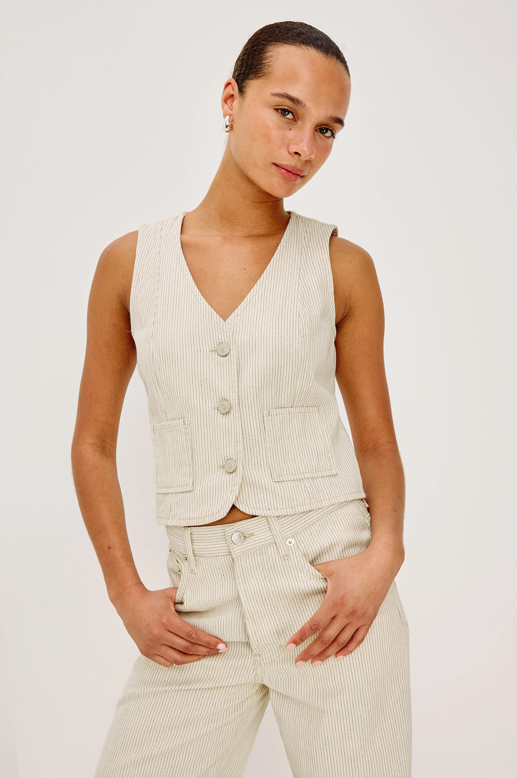 La Jolla Vest - Ecru Railroad Stripe