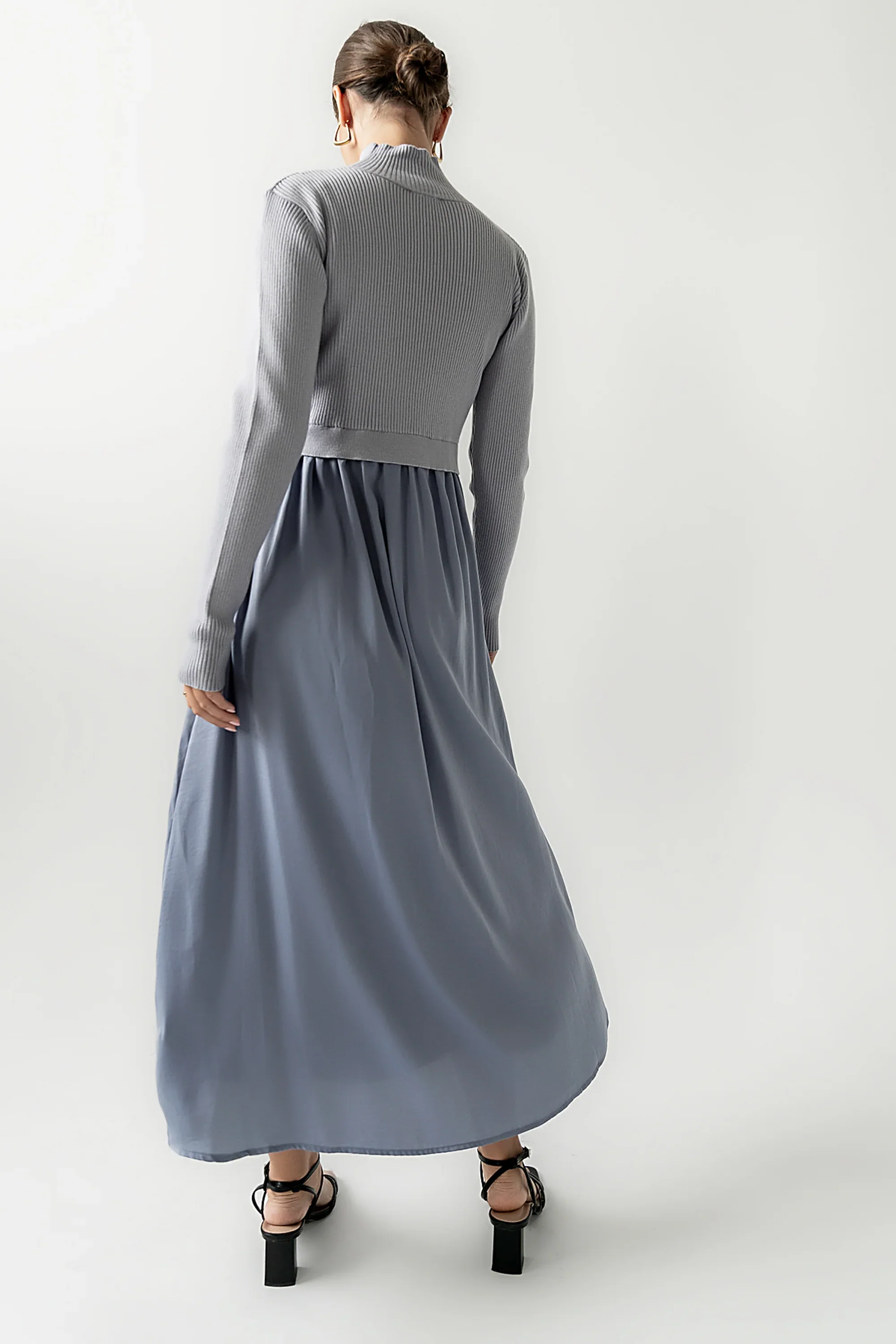 Zeda Midi Dress in Blue