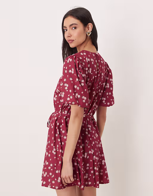 Wednesday's Girl short sleeve tie waist mini dress in berry floral