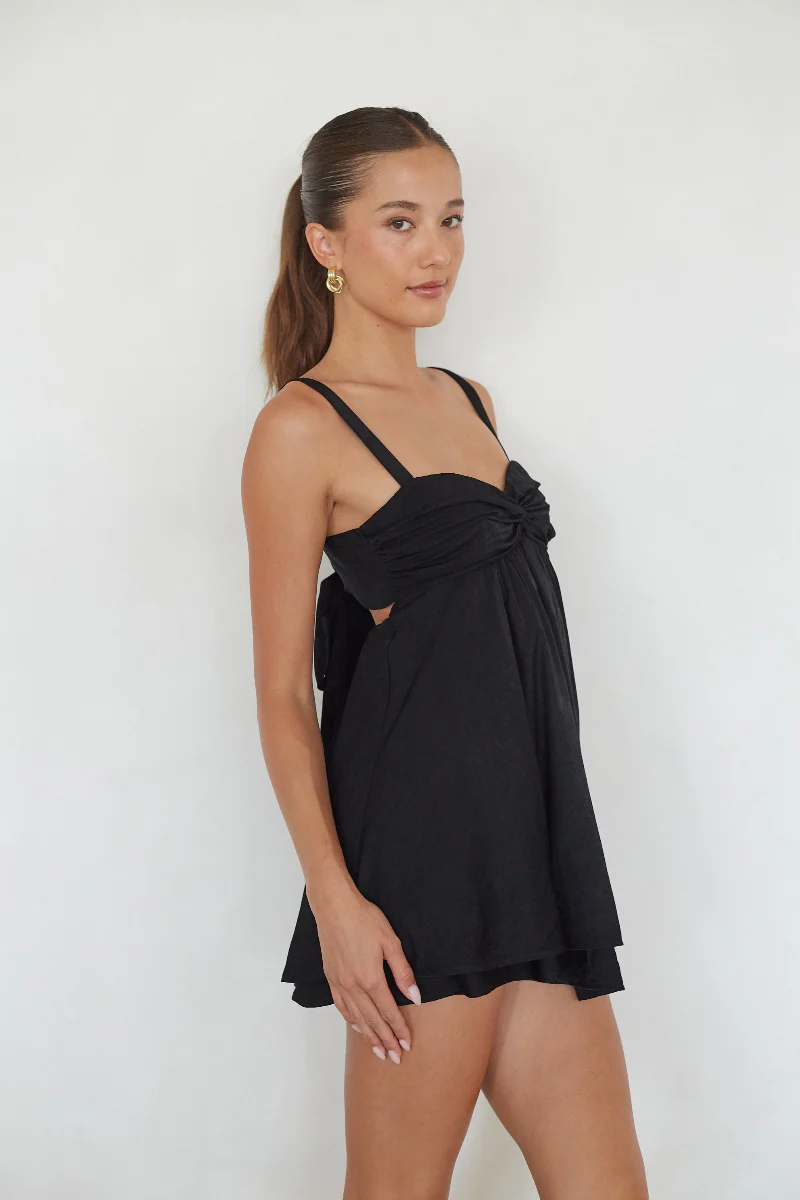Suki Twist Babydoll Mini Dress - luluinthesky