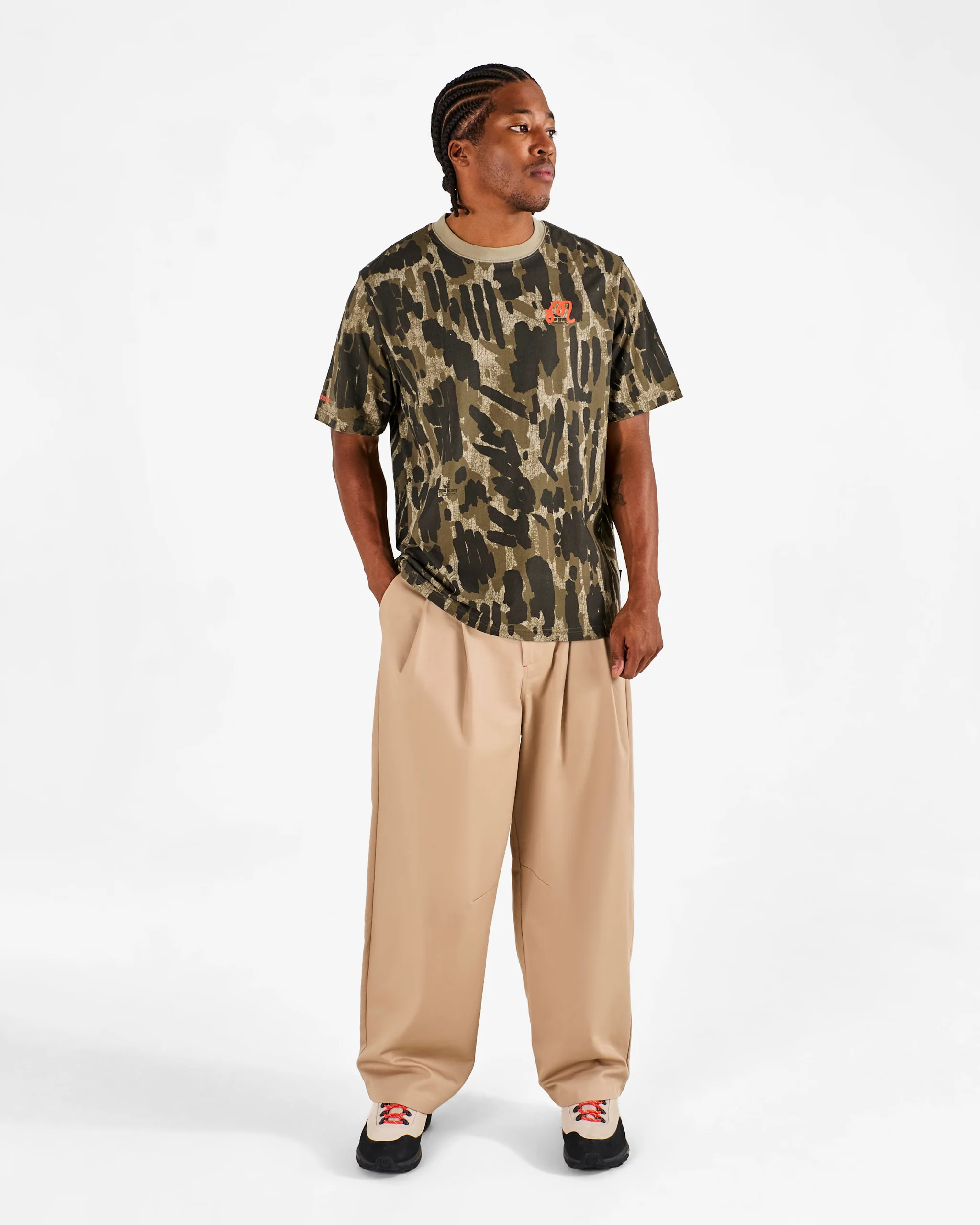 Bermuda Tee Tour Divot Camo