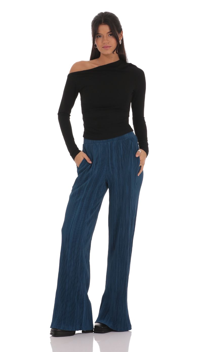 Pleated Straight Pants in Blue