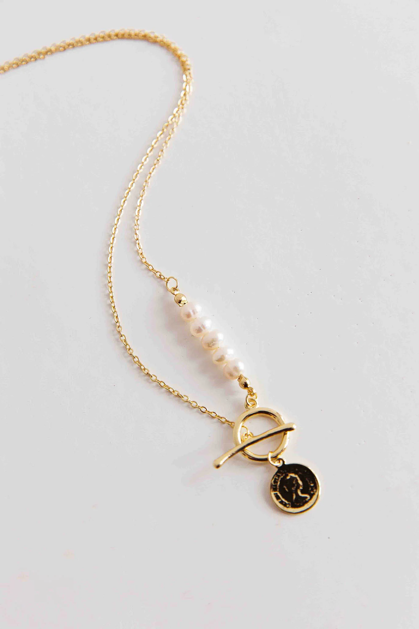 Meliza Pearl & Coin Necklace Gold