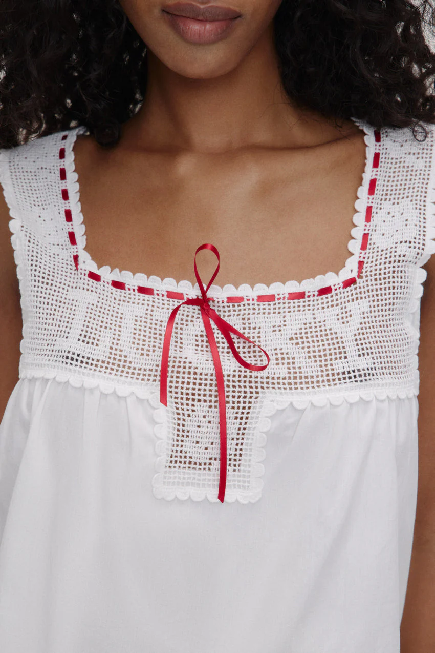 x BELLA HADID Heirloom Top - White - luluinthesky