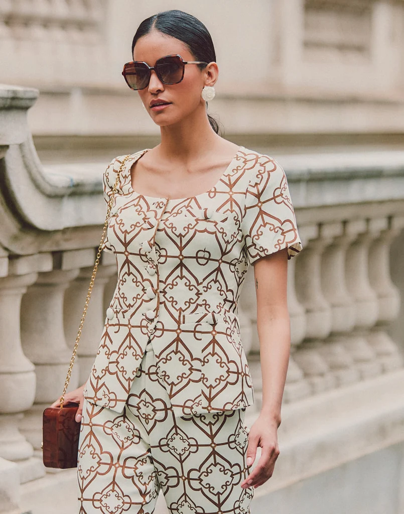 Geneva Top