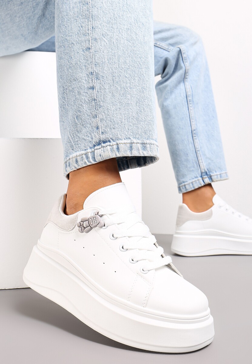 Biało-Złote Sznurowane Sneakersy na Platformie z Aplikacją przy Sznurówkach Khirlie