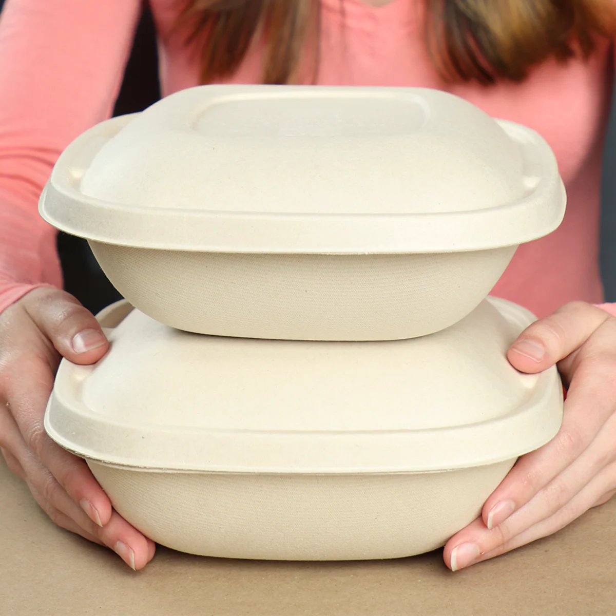 World Centric's 32 oz Fiber Square Bowl	BQ-SC-32-LFS