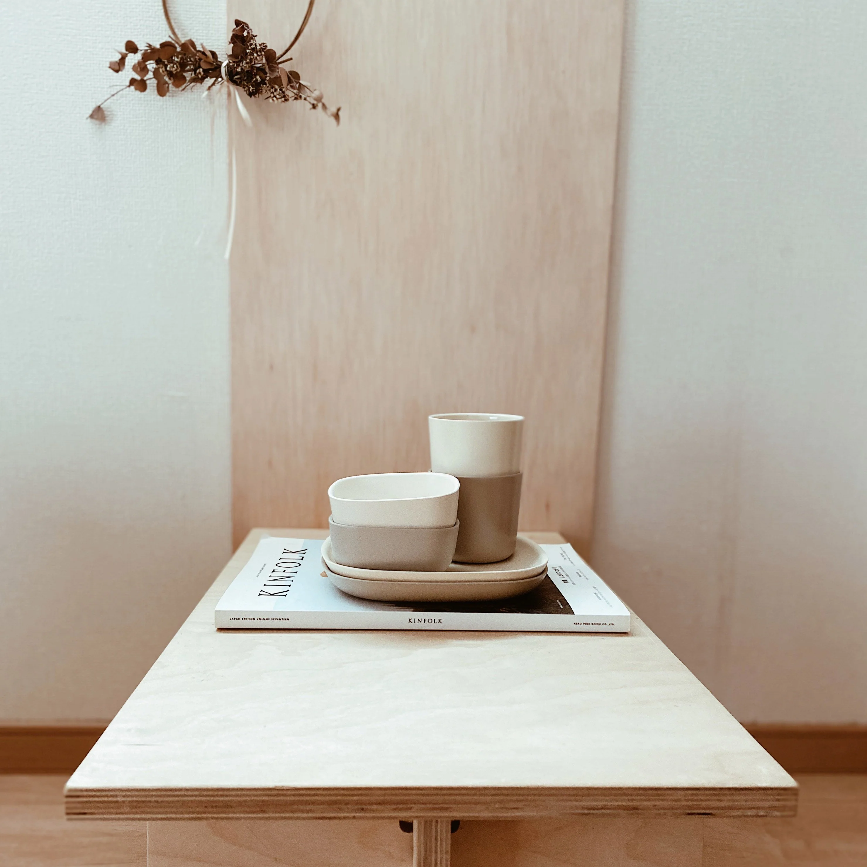 Vogeelle Medium Cup - Stone
