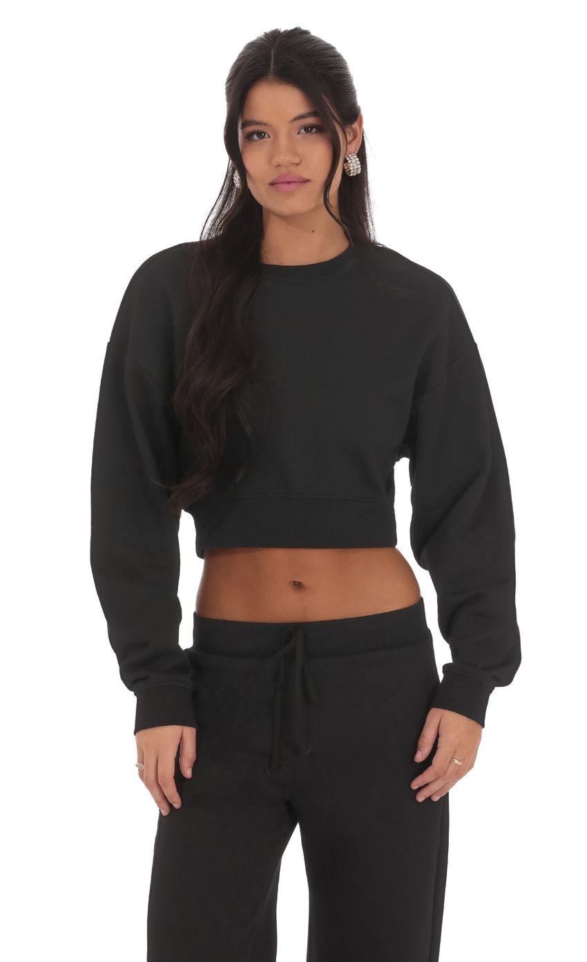 Cropped Jumper in Black