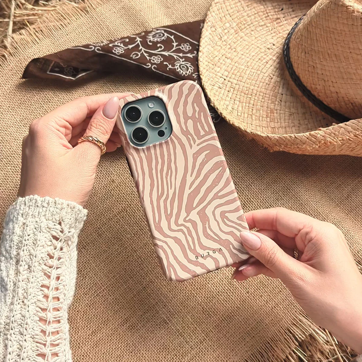 Lasso - iPhone 11 Pro ケース