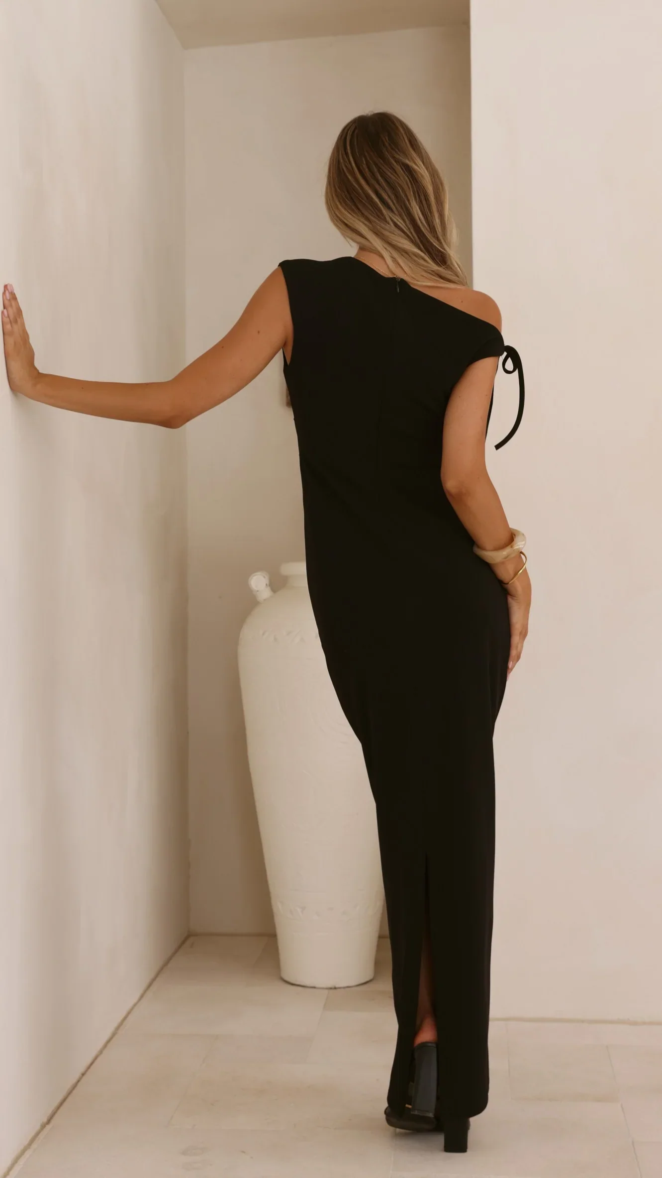 Lealah Maxi Dress - Black