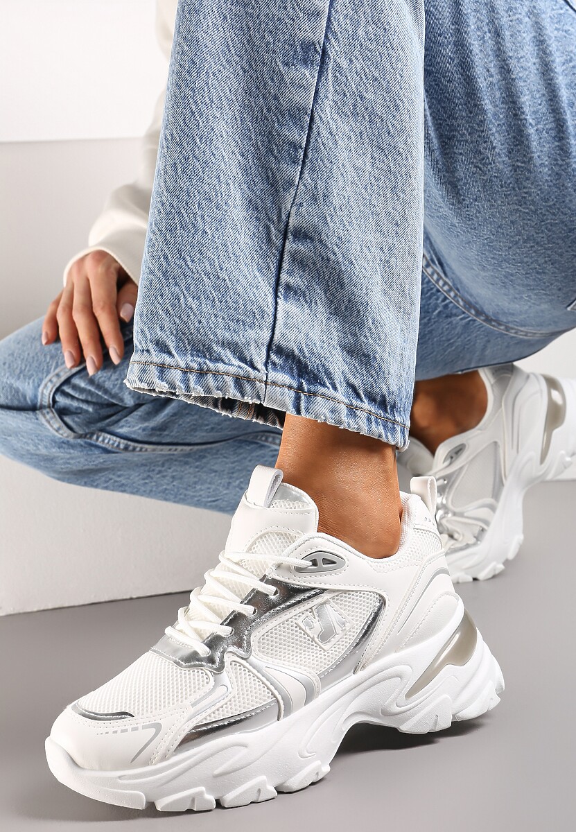 Biało-Srebrne Sznurowane Sneakersy z Siateczką i Wycięciami Solenare