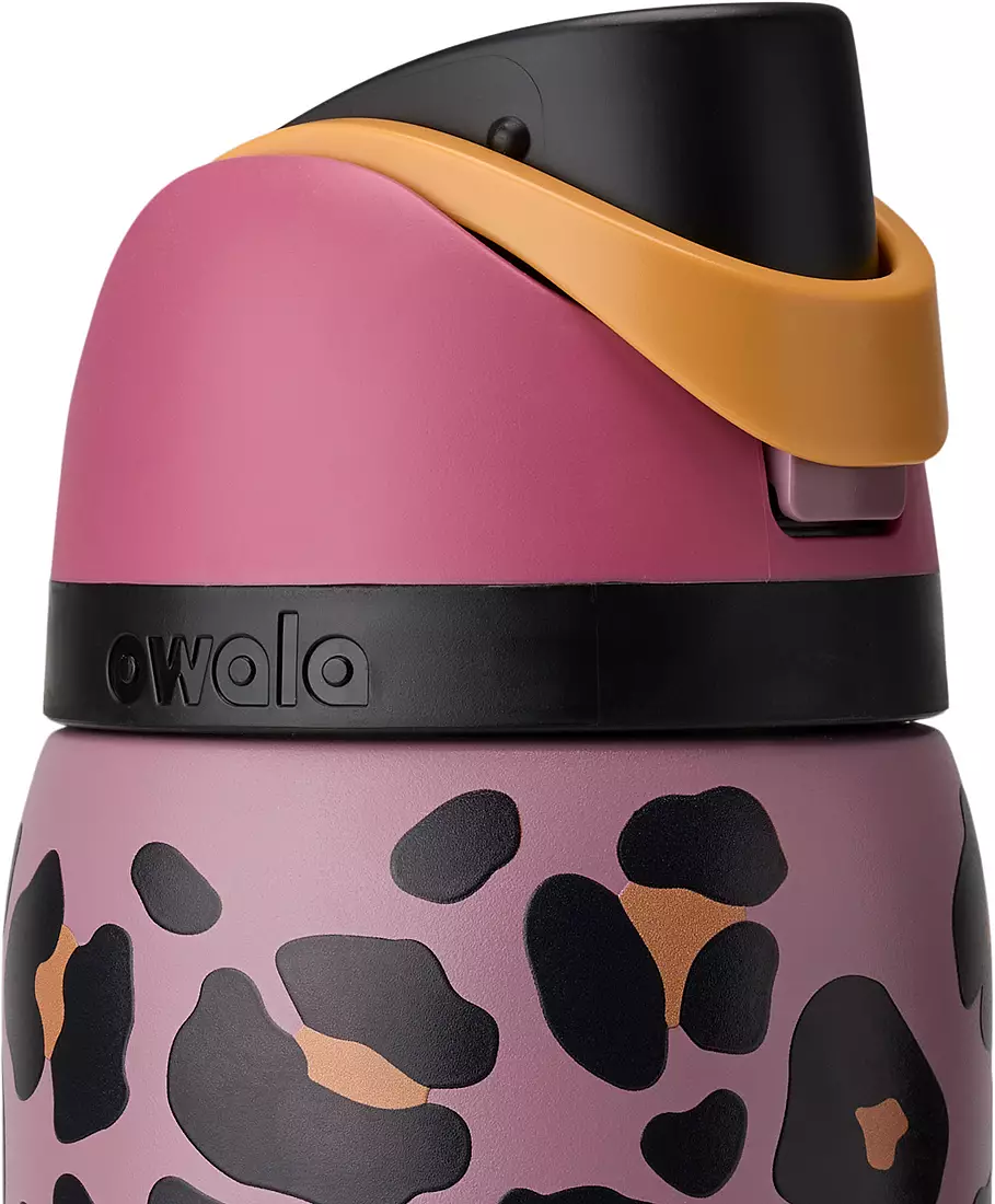 Owala 32 oz. FreeSip Stainless Steel Water Bottle Jungle Stroll - luluinthesky