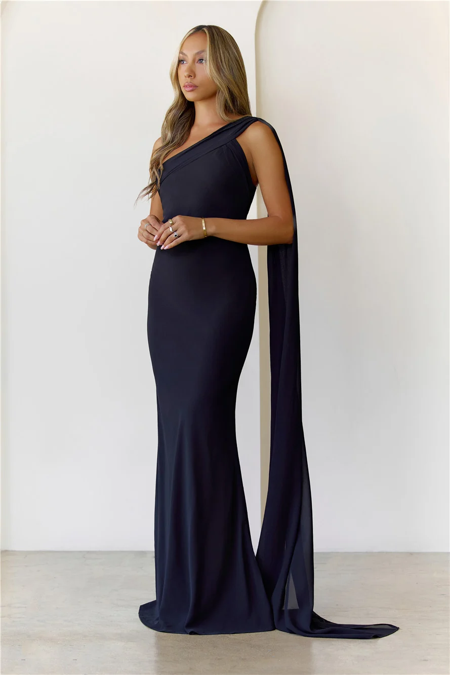 Shadow Siren Maxi Dress Black