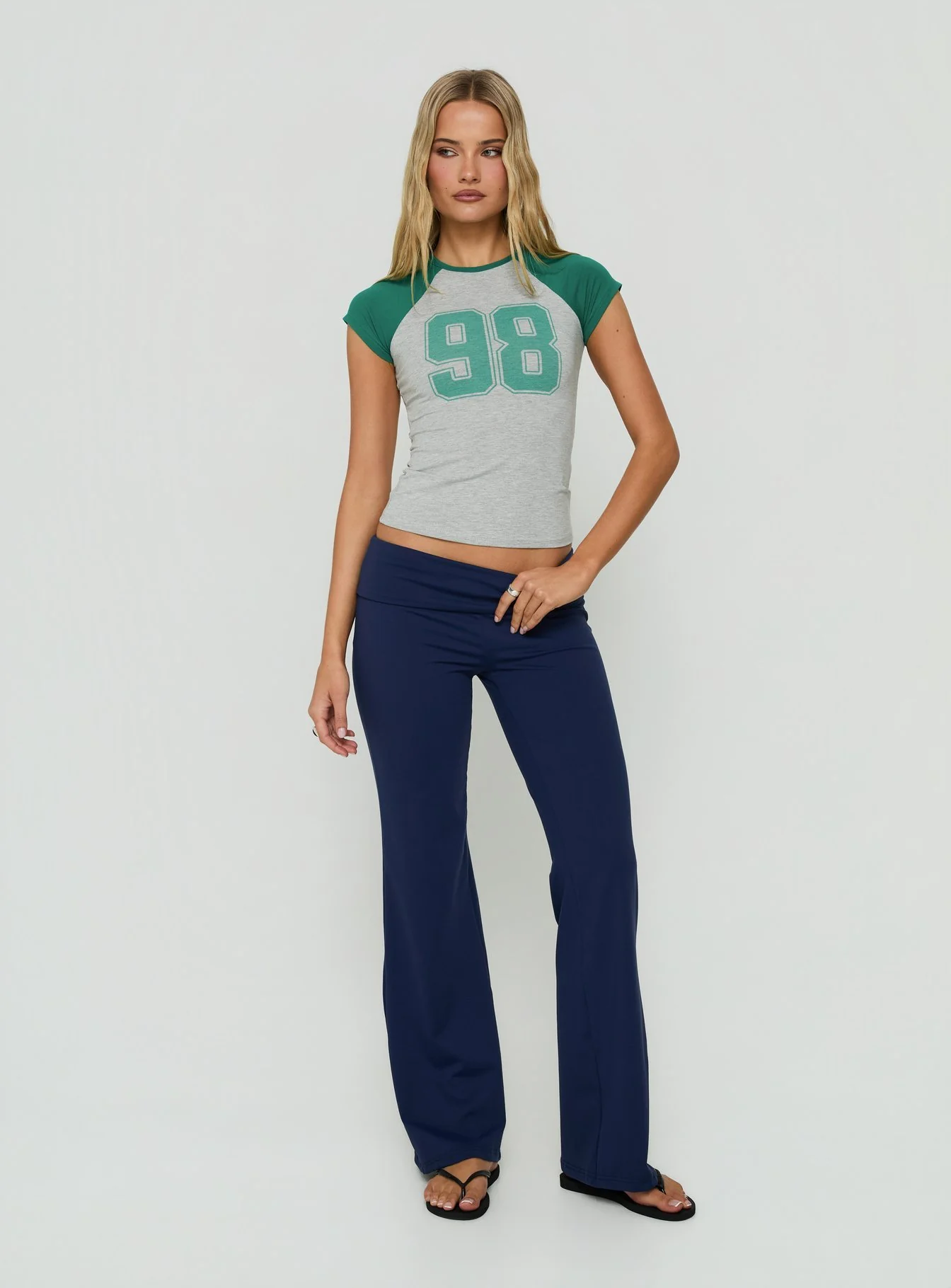 98 Classics Raglan Graphic Top Green / Grey
