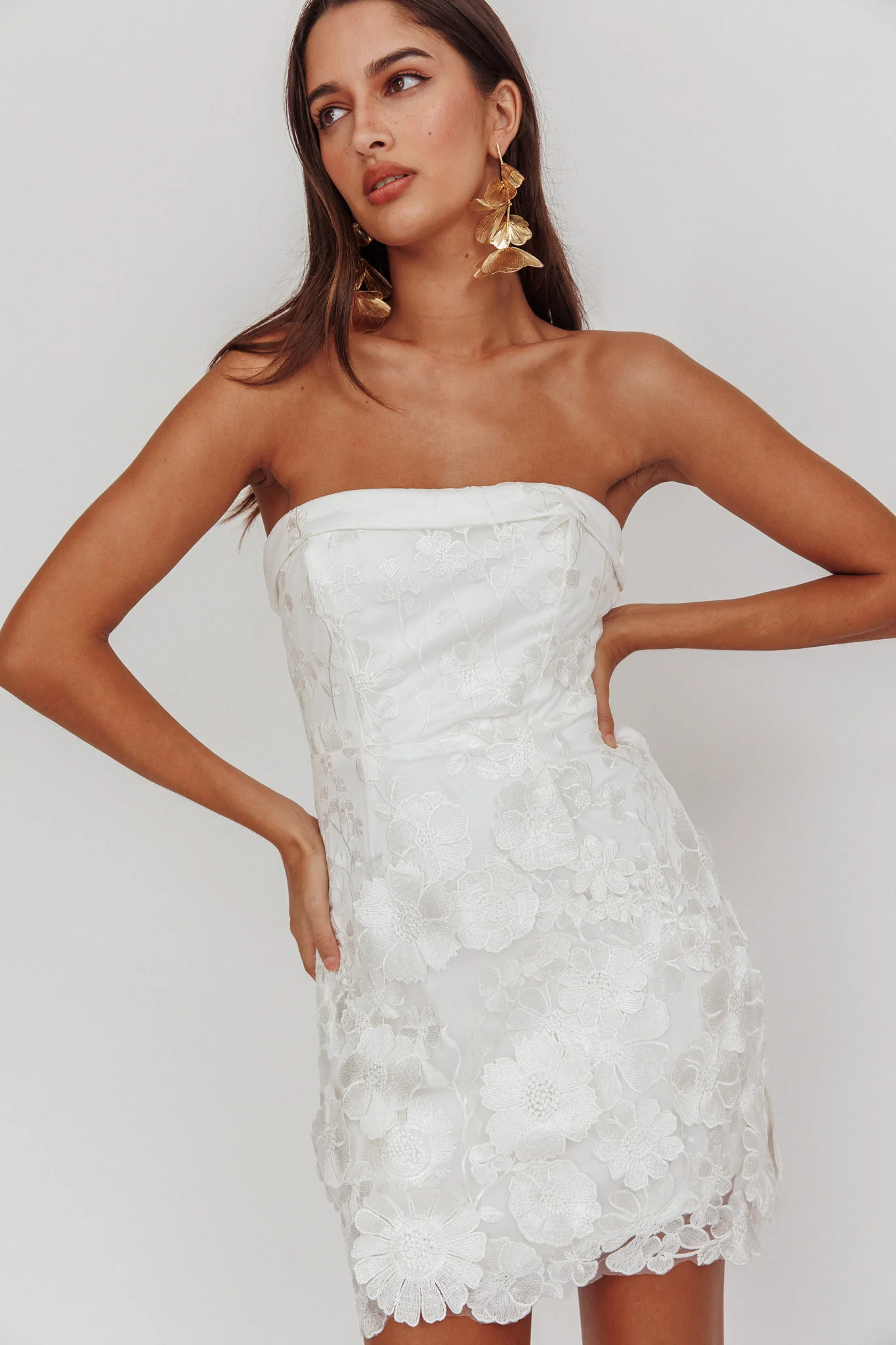 Flora Day Strapless Floral Embellished Mini Dress White - luluinthesky