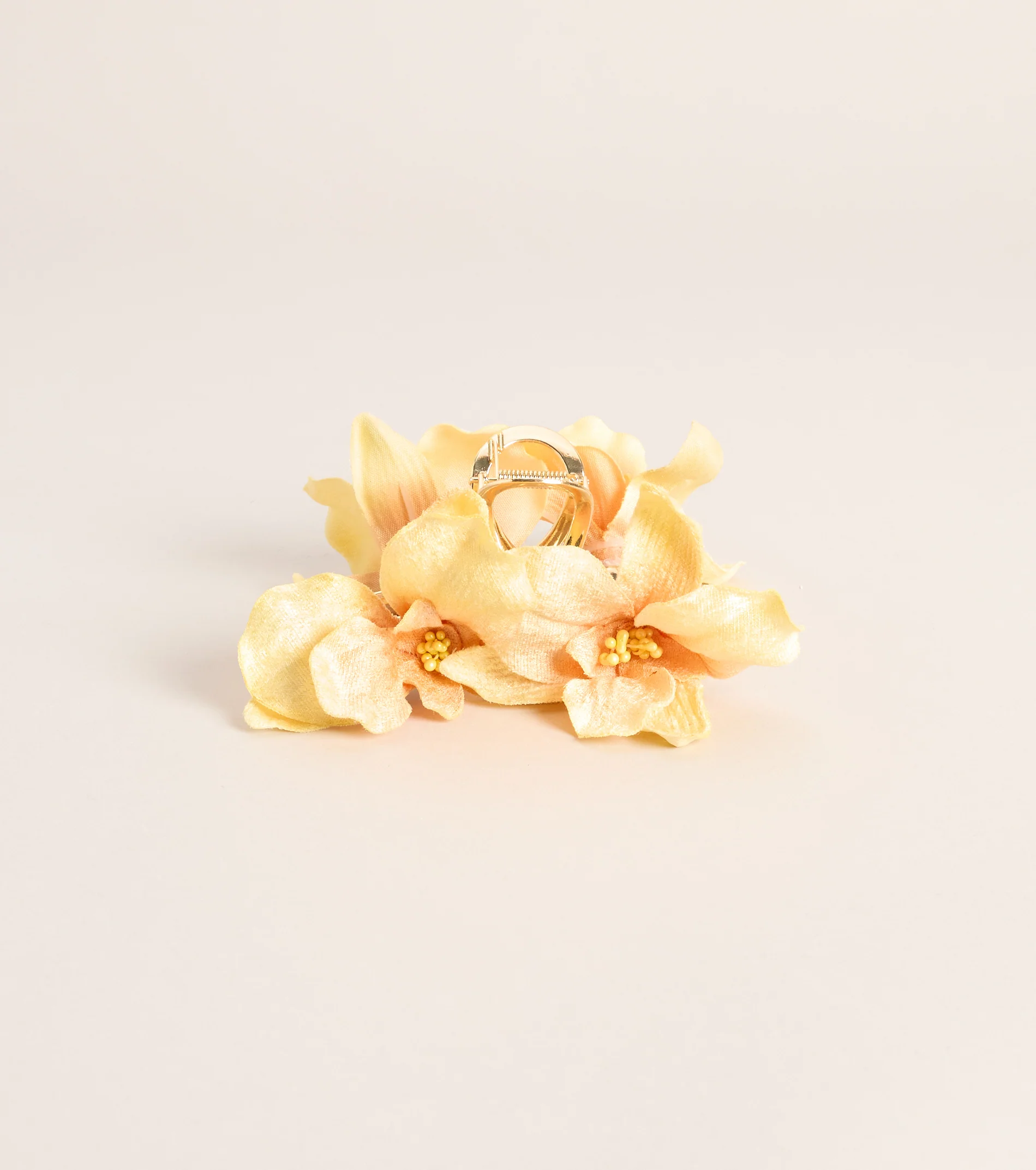 Packed For Paradise Hair Claw Clip