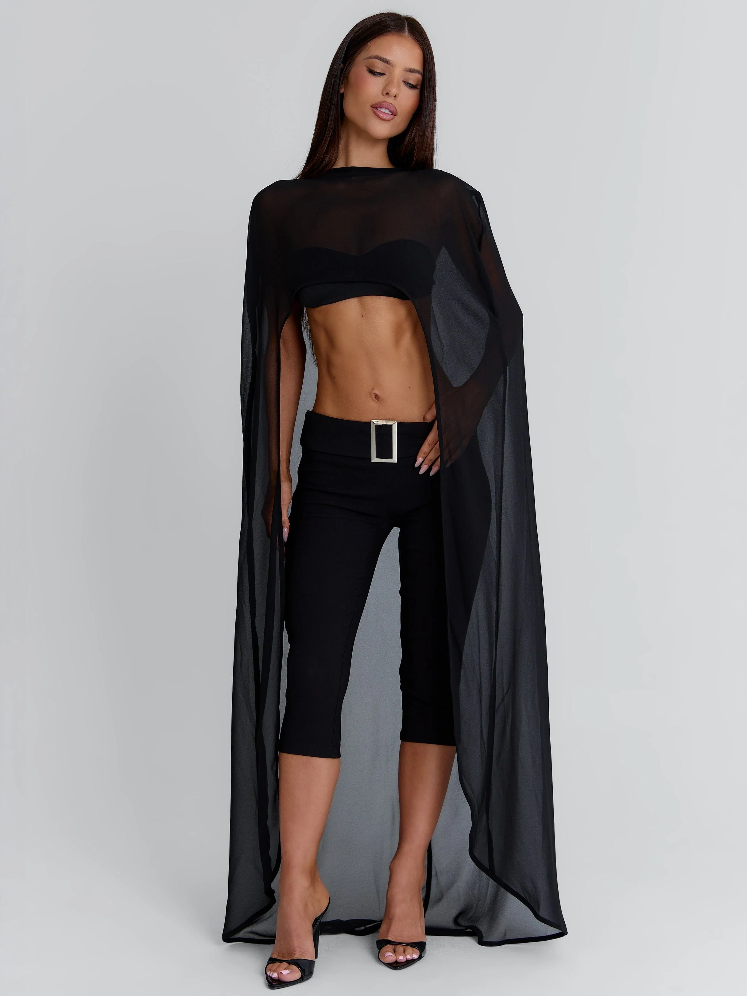 Cheyene Capri Pants Black