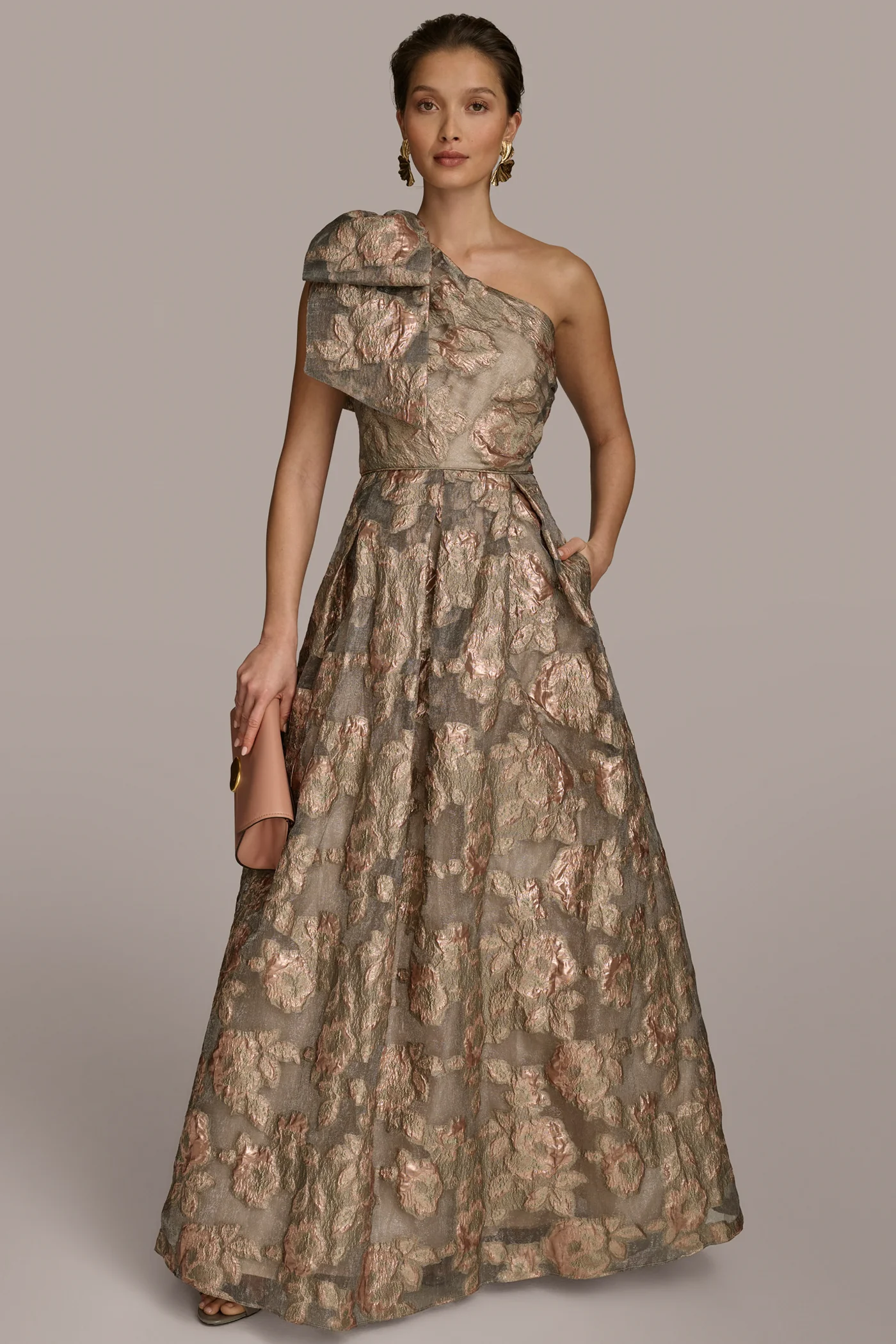 ONE SHOULDER BOW JACQUARD BALL GOWN