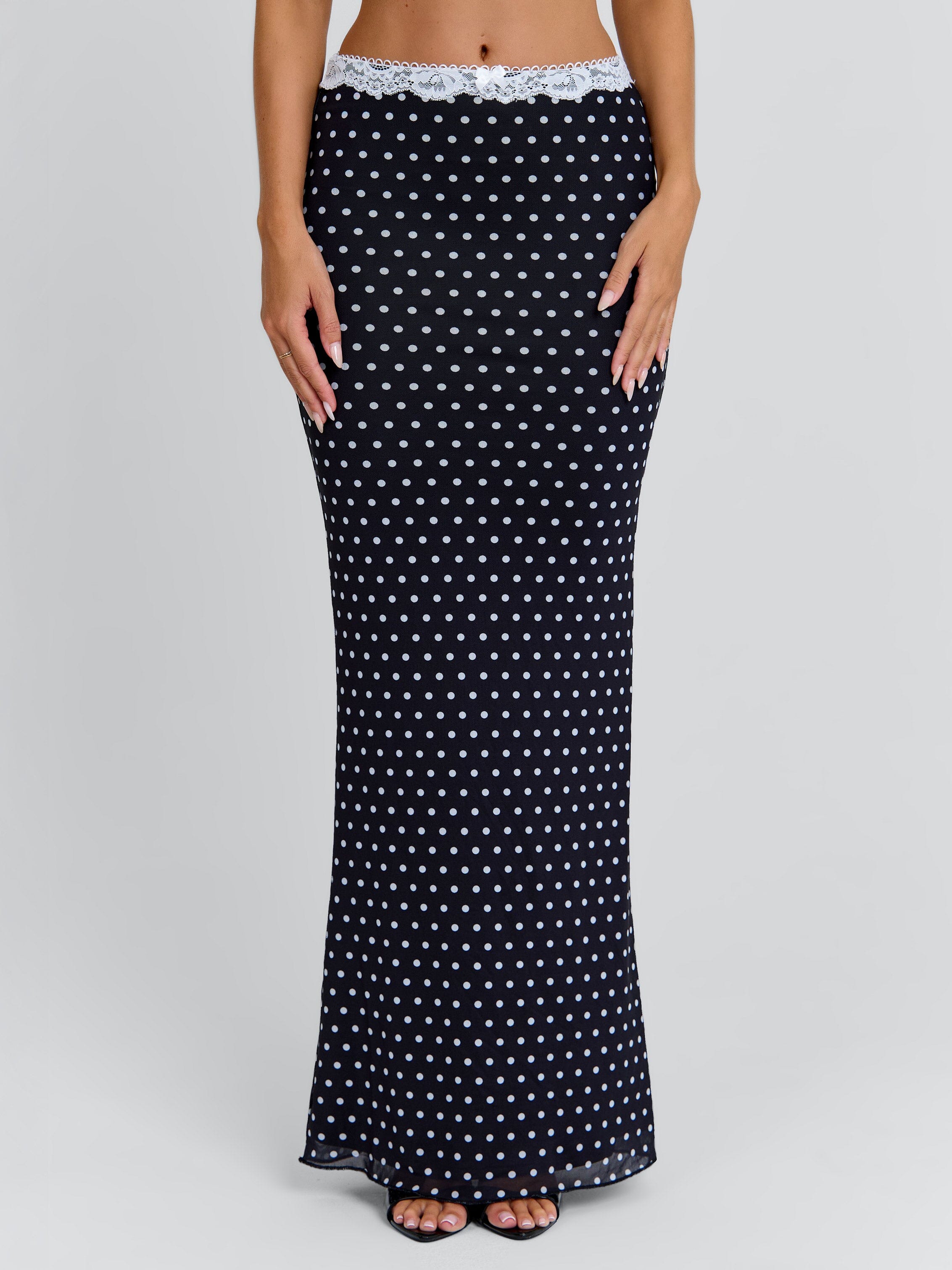Cali-Maxi-Skirt-Polkadot
