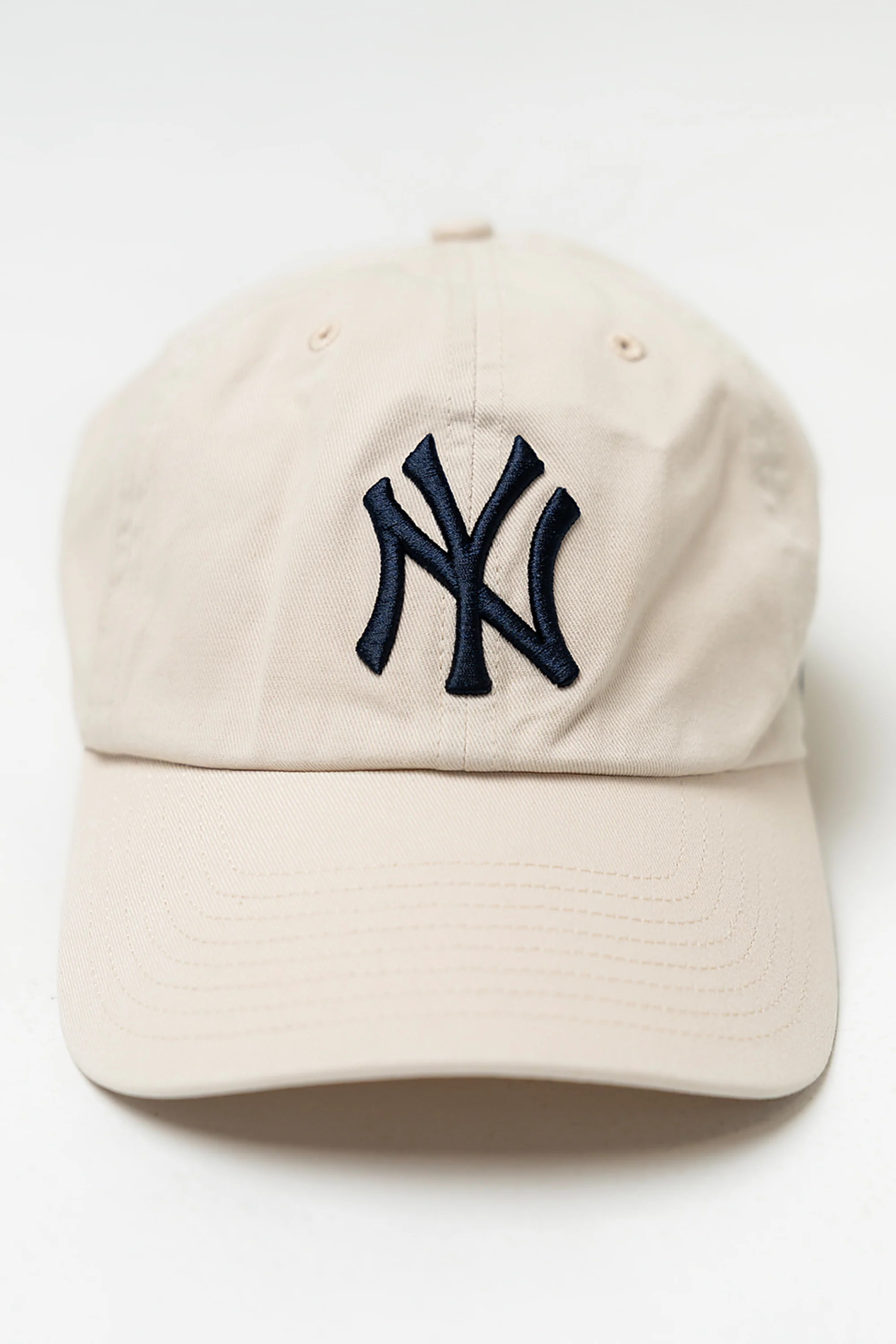 New York Yankees Baseball Cap in Natural Blue