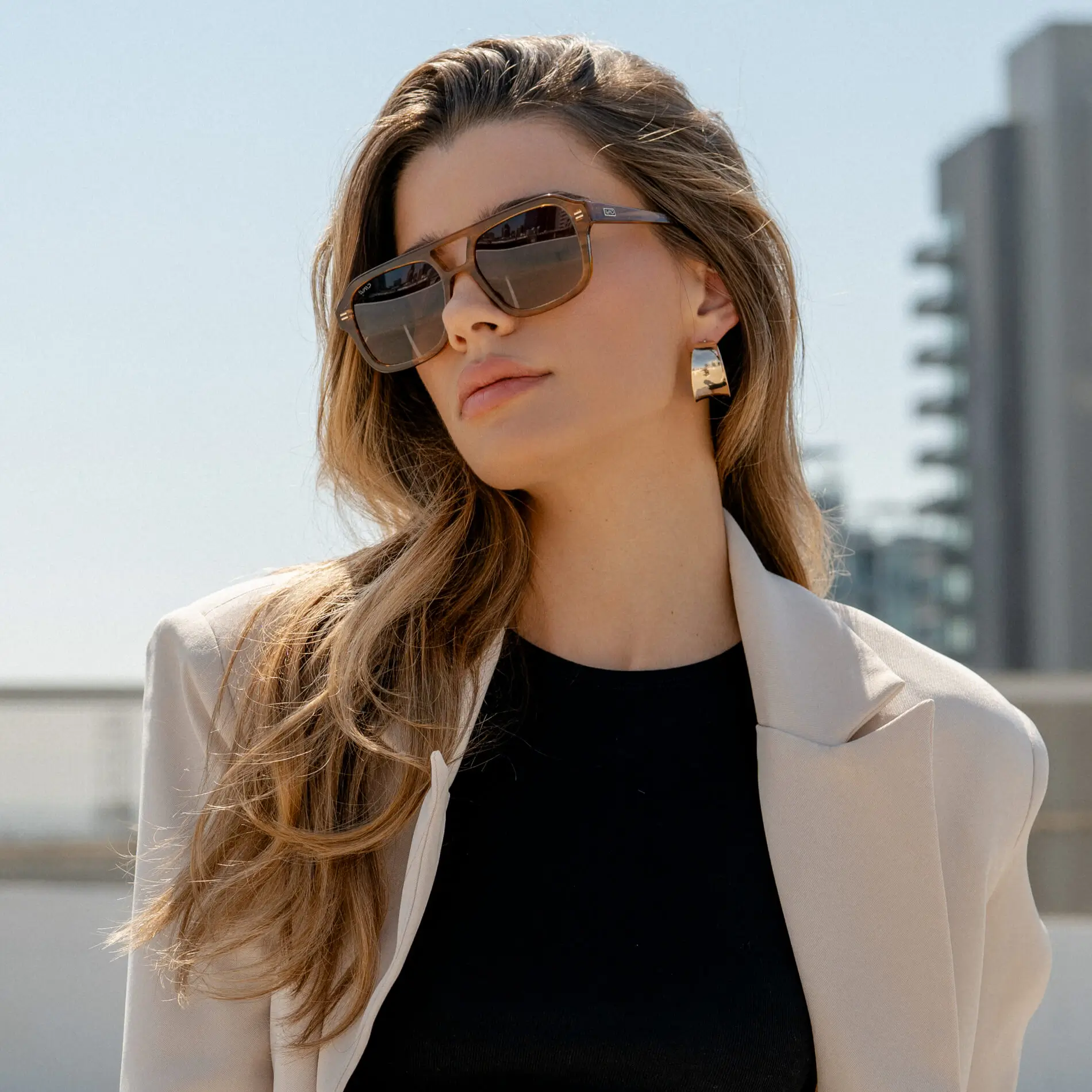 Sydney | Polarized