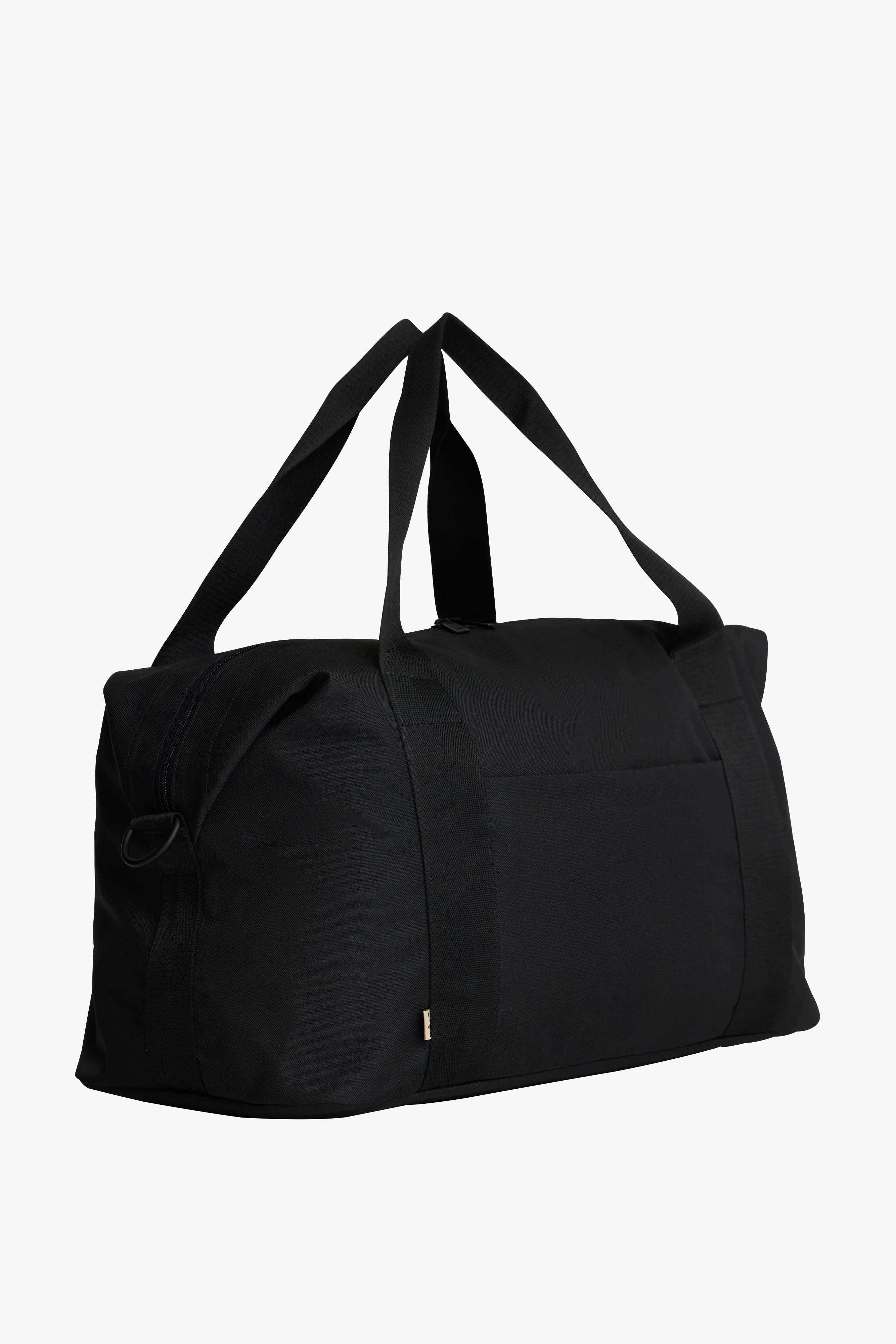 BEIS 'The BÉISics Duffle in Black