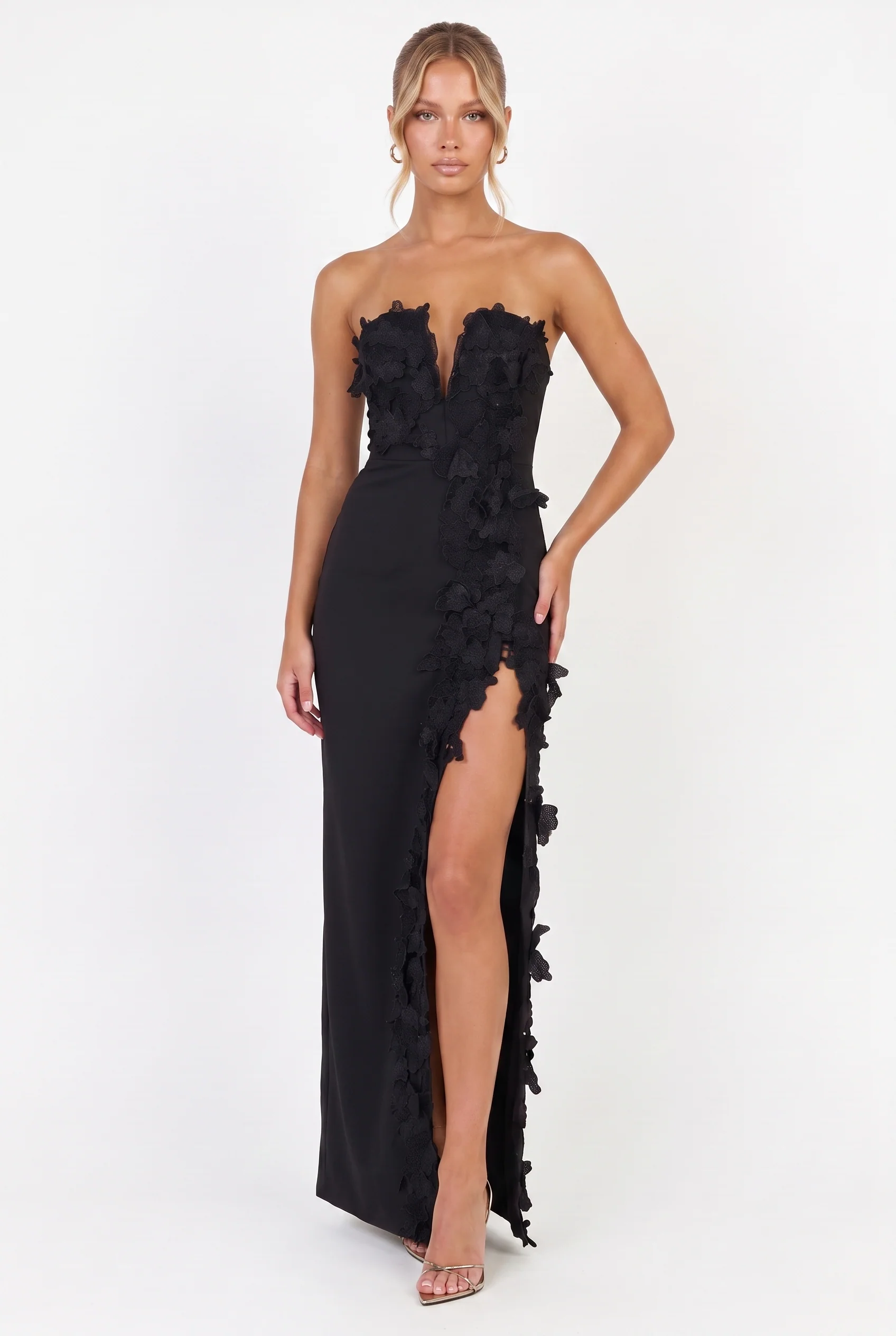 Éloise Floral Appliqué Column Maxi Dress