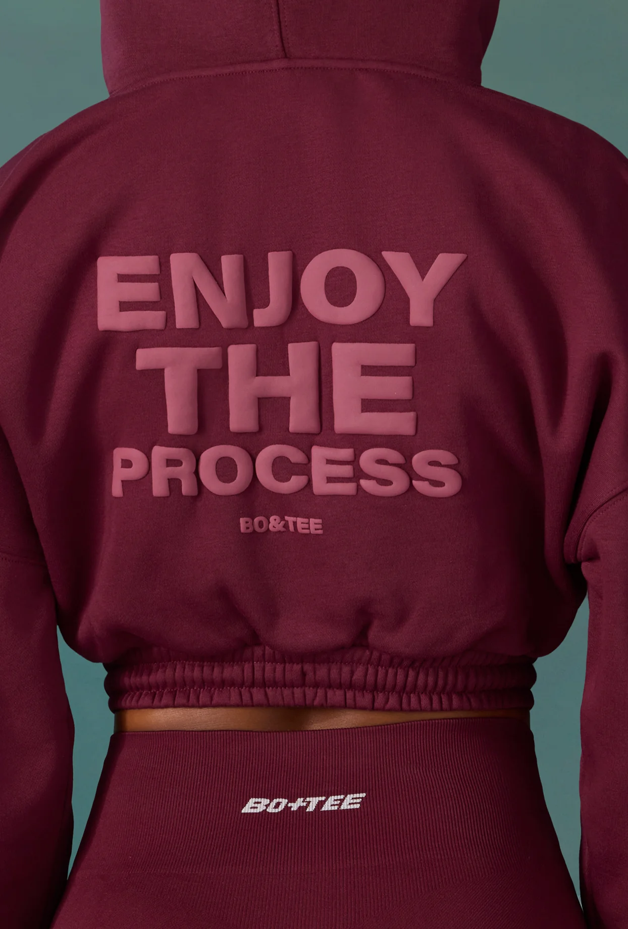 Cotton Fleece Drawstring Cropped Hoodie in Plum