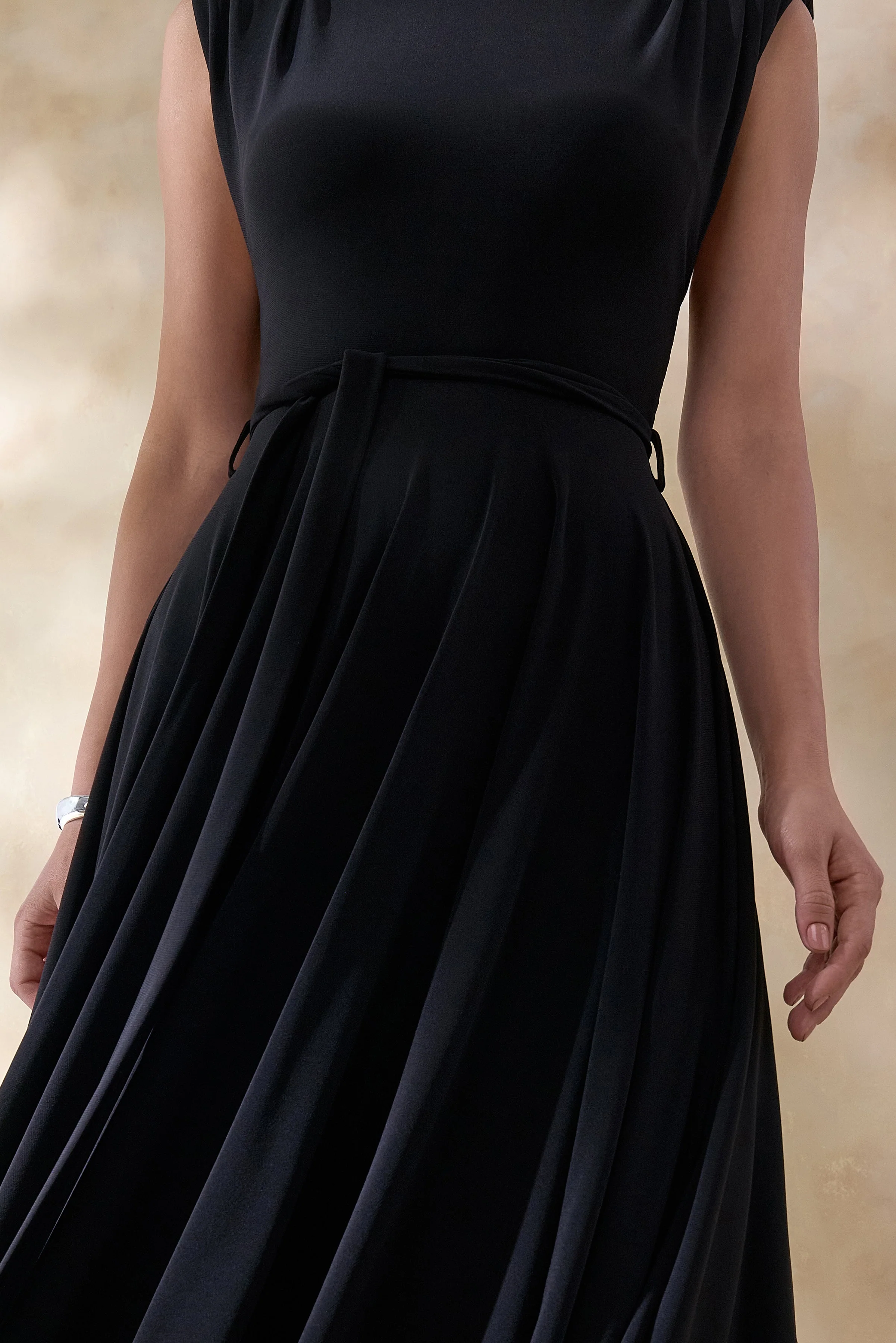 Roselena | Black High-Neck Midi Dress