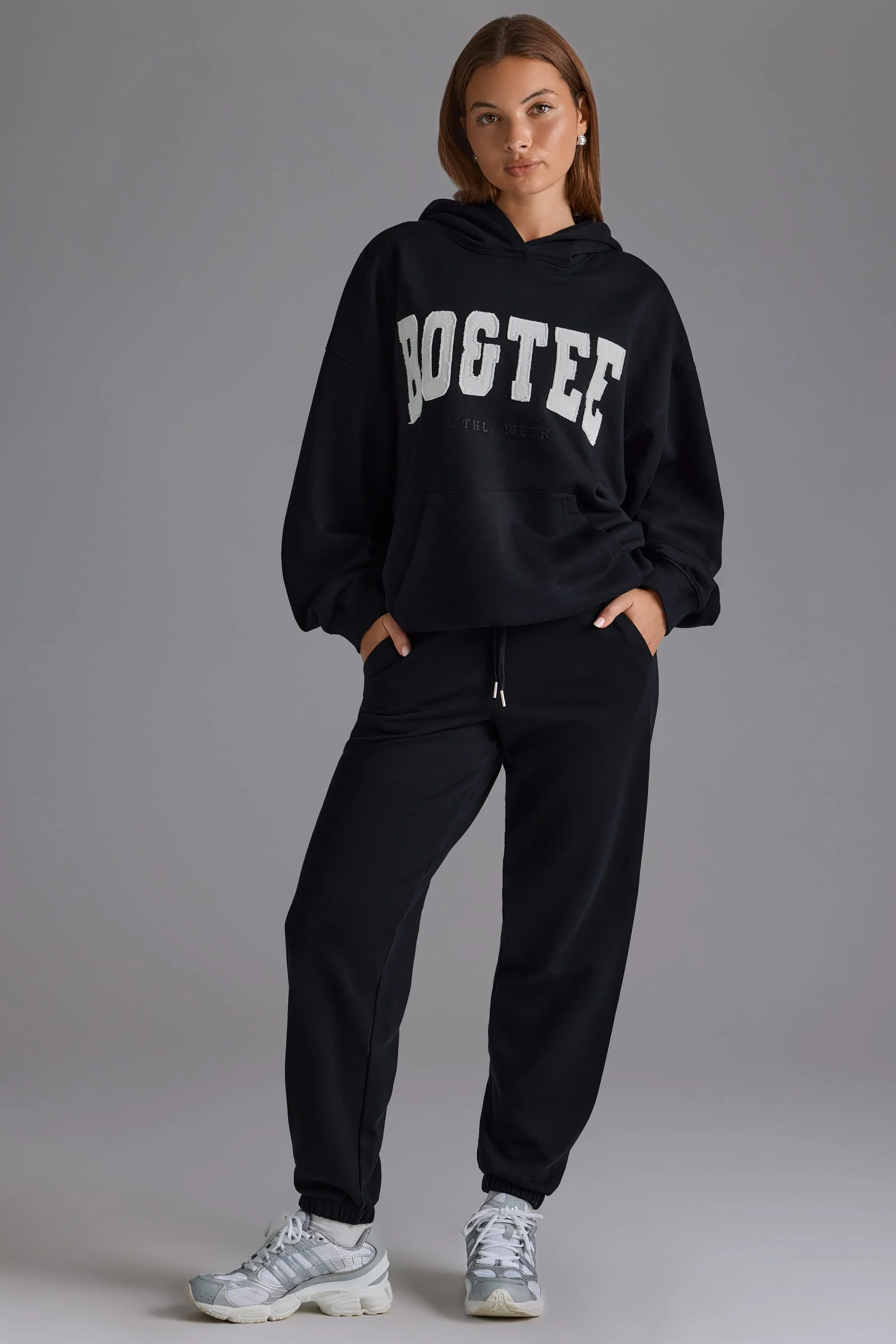 Soft Cotton Jersey Relaxed Mid-Rise Joggers in Black