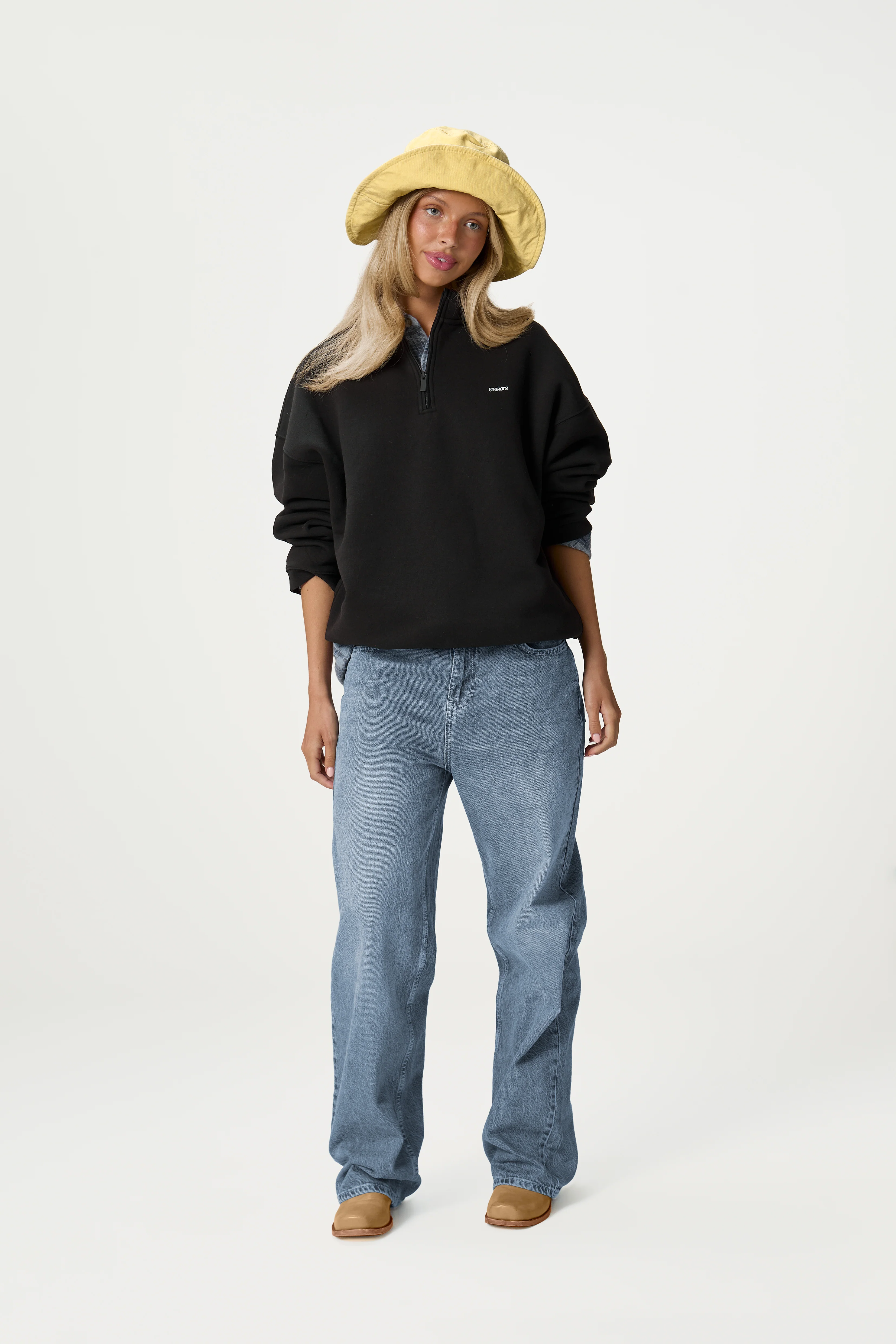 Carolyn Zip Pullover in Black