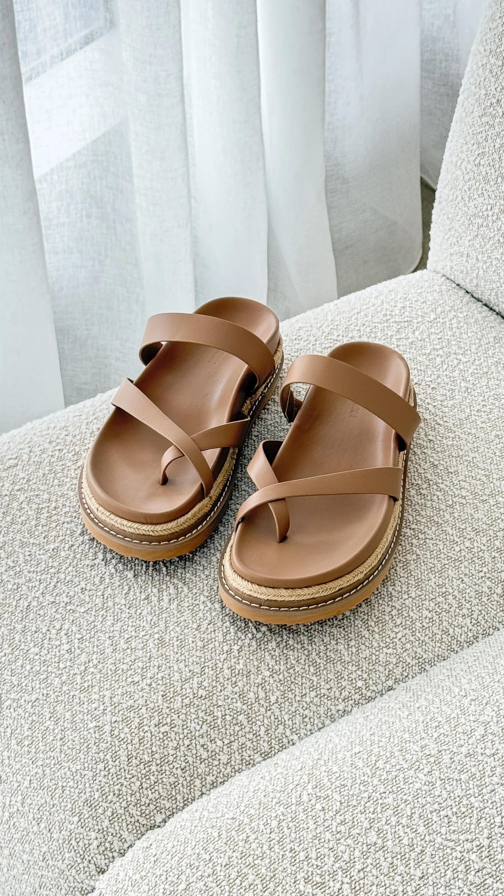Amia Slide - Light Cashew - luluinthesky