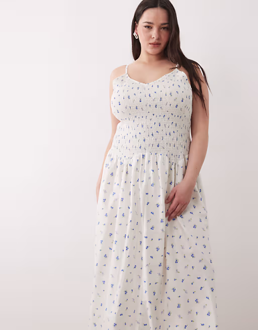 Esmée Curve shirred drop waist maxi beach dress in blue ditsy floral
