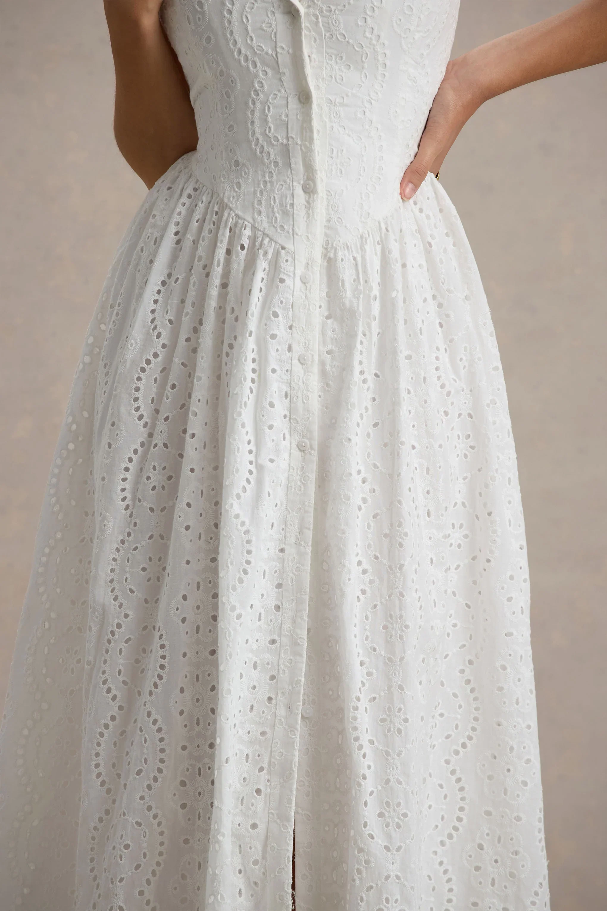 Jezebel | White Lace Plunge-Neck Collared Midi Dress - luluinthesky