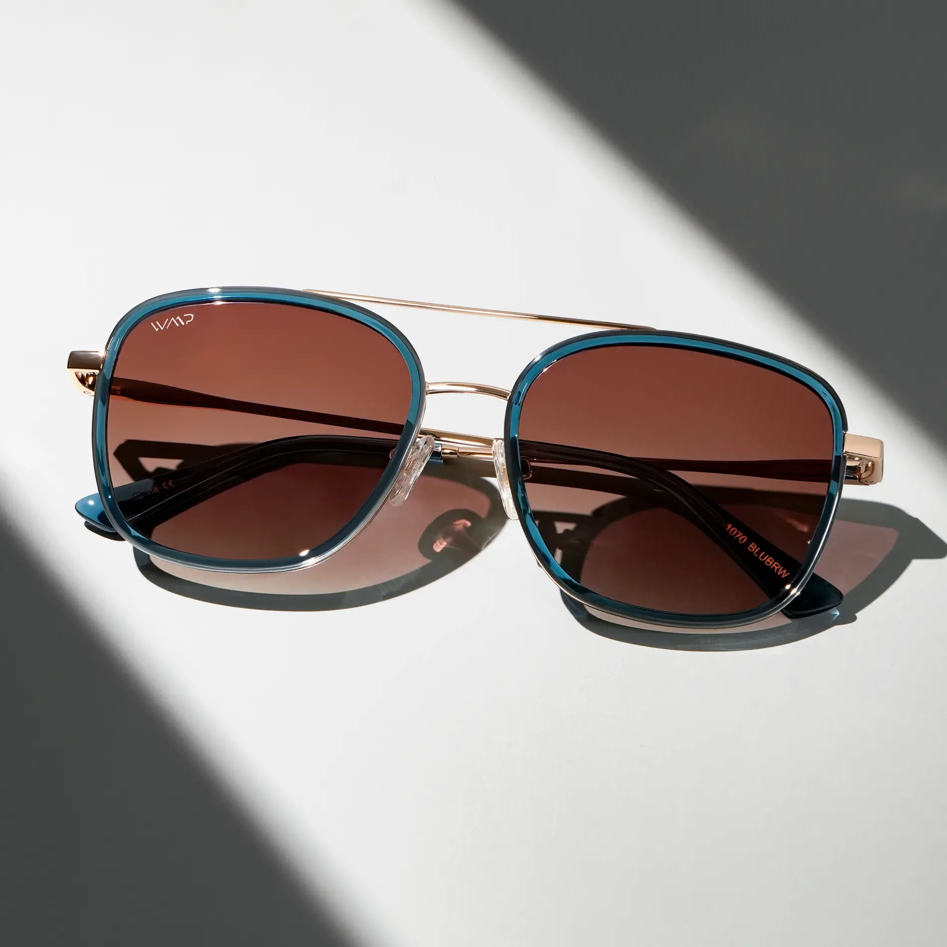 Gia | Polarized