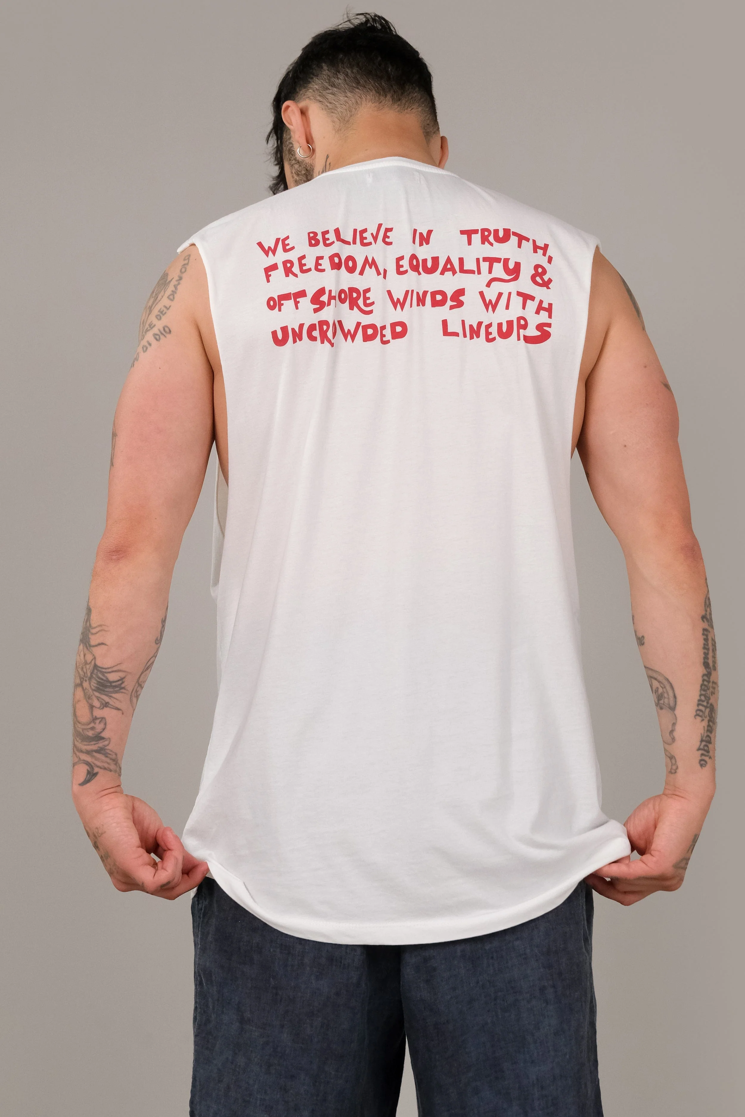 Sm Revolting Surfers