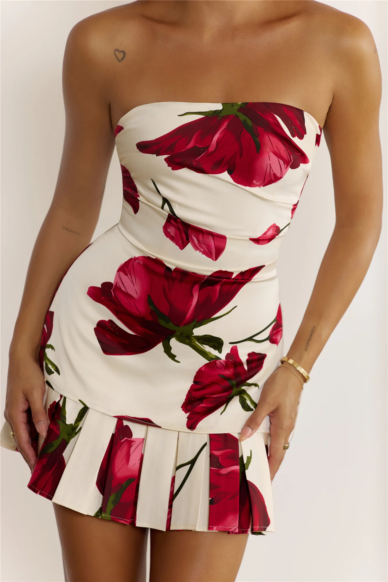 Rose Muse Strapless Mini Dress Red