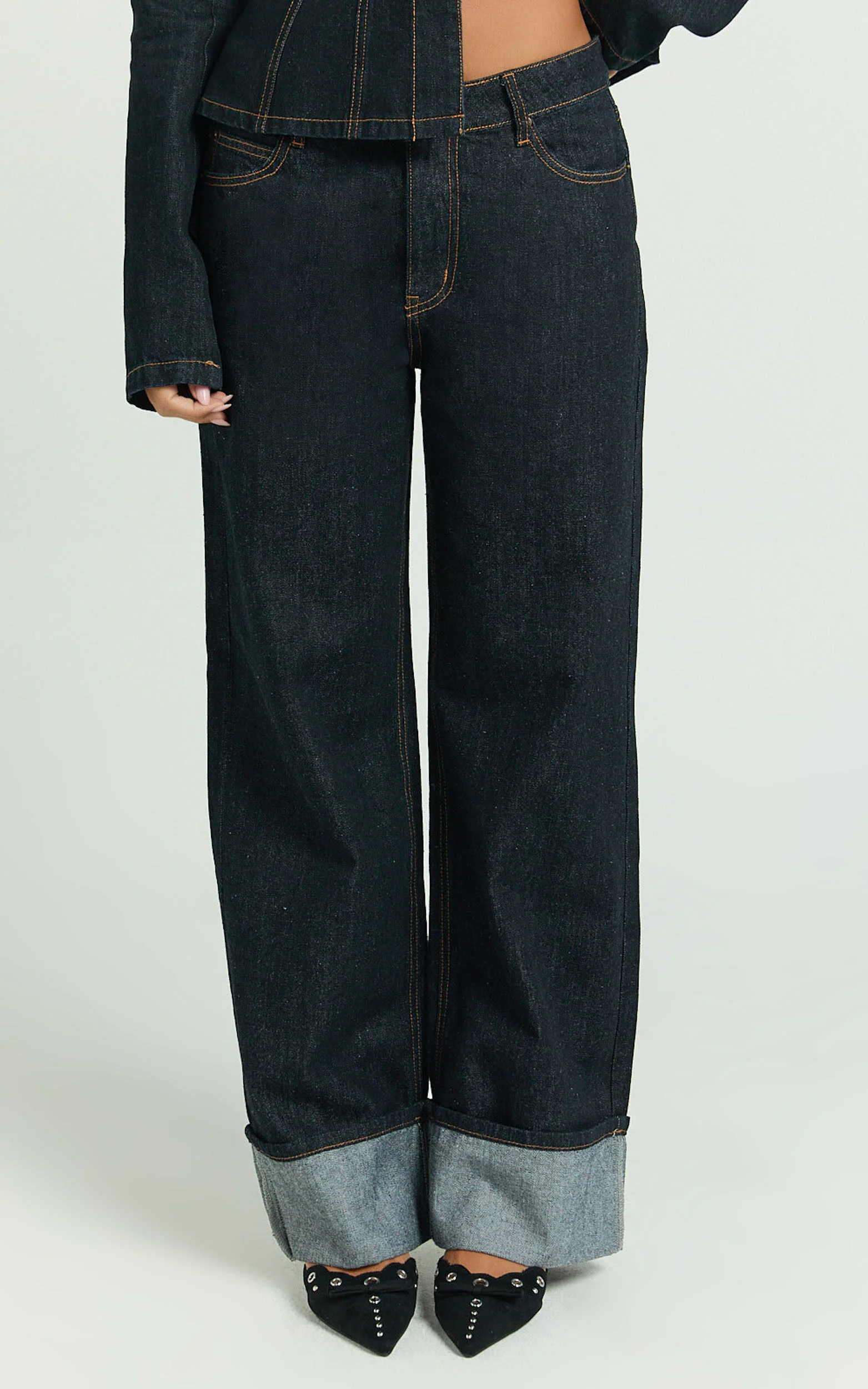 Lioness - Top Model Cuffed Jeans in Dark Denim