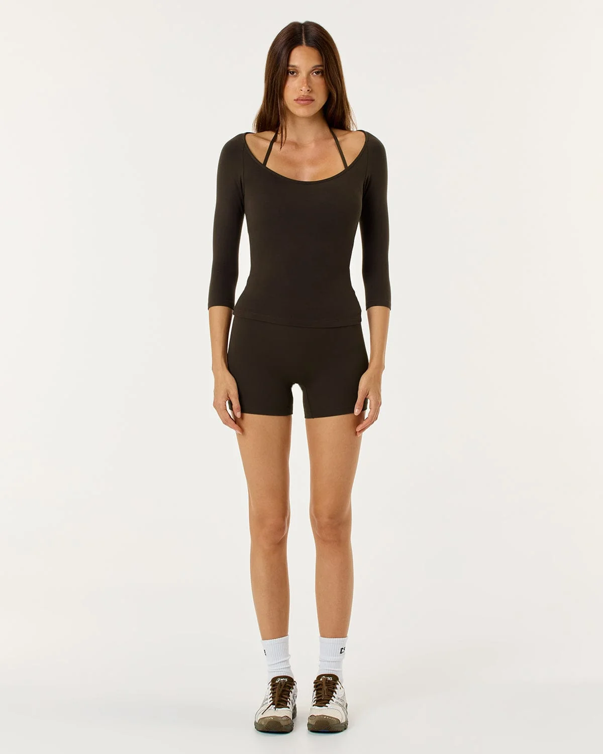 Form Invisible Scrunch Shorts 4