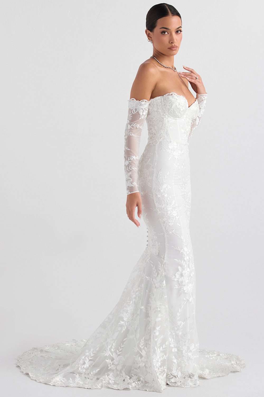 White Lace Long Sleeve Bridal Gown