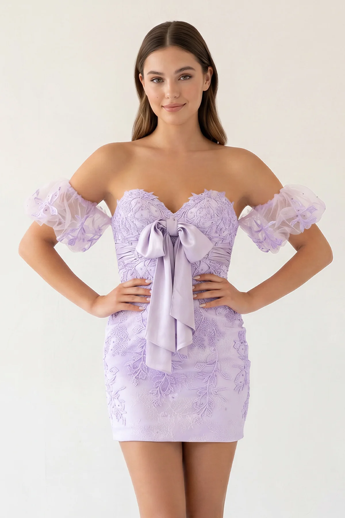 Sheath Sweetheart Lace Bow Short Homecoming Dress with Puff Sleeves