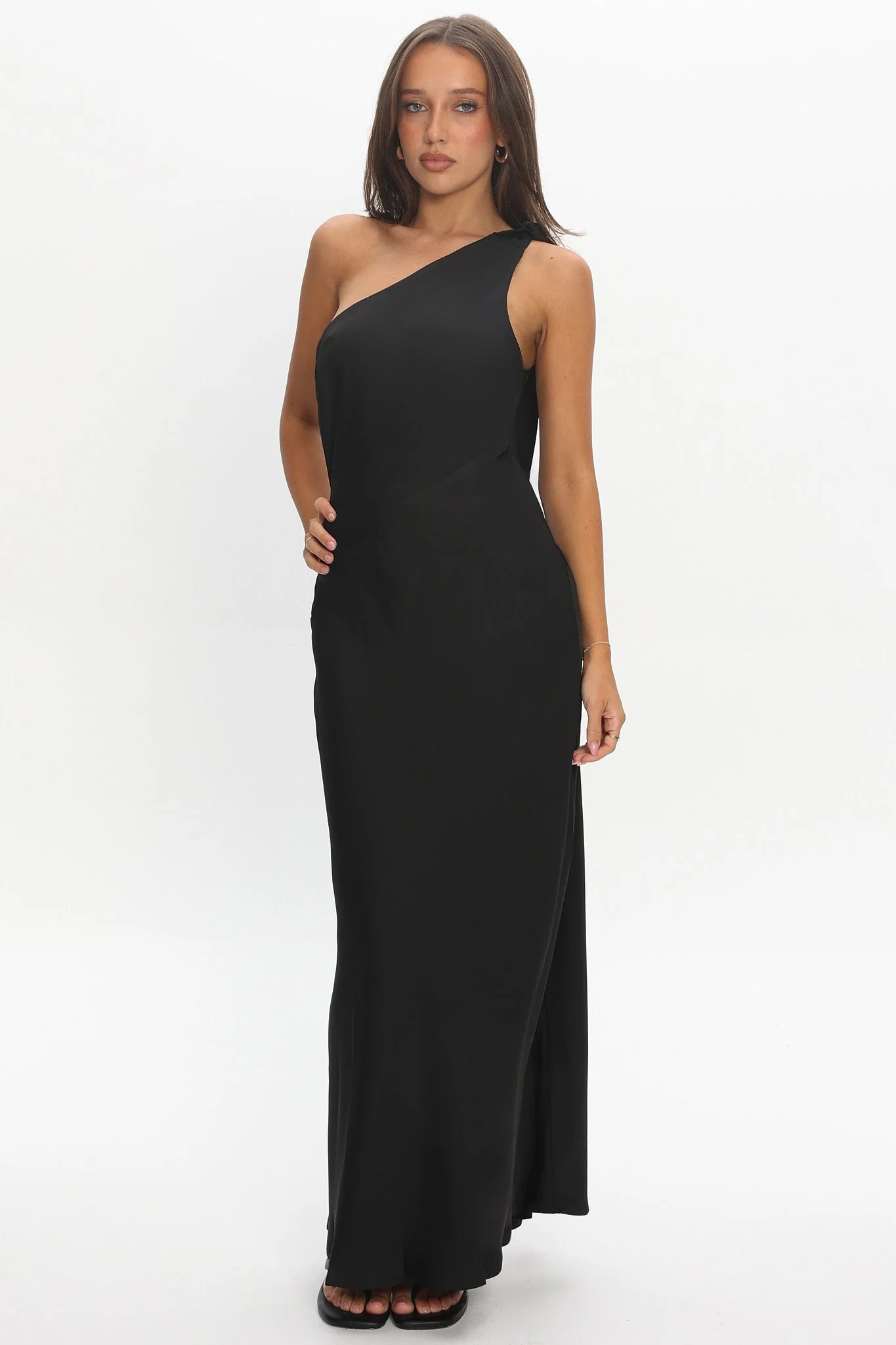 Robertah One-Shoulder Bow Maxi Dress Black