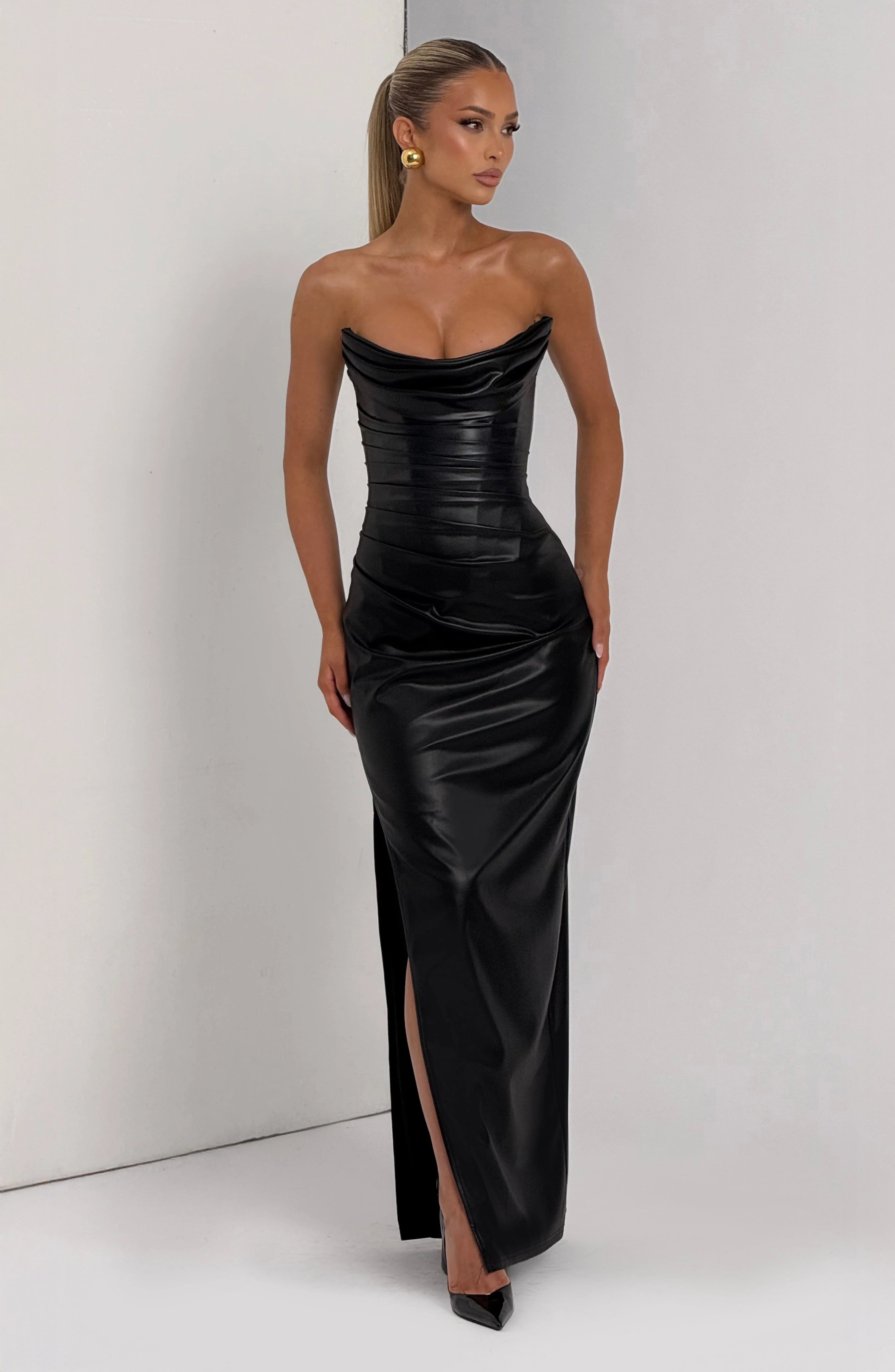 Alba Maxi Dress - Black