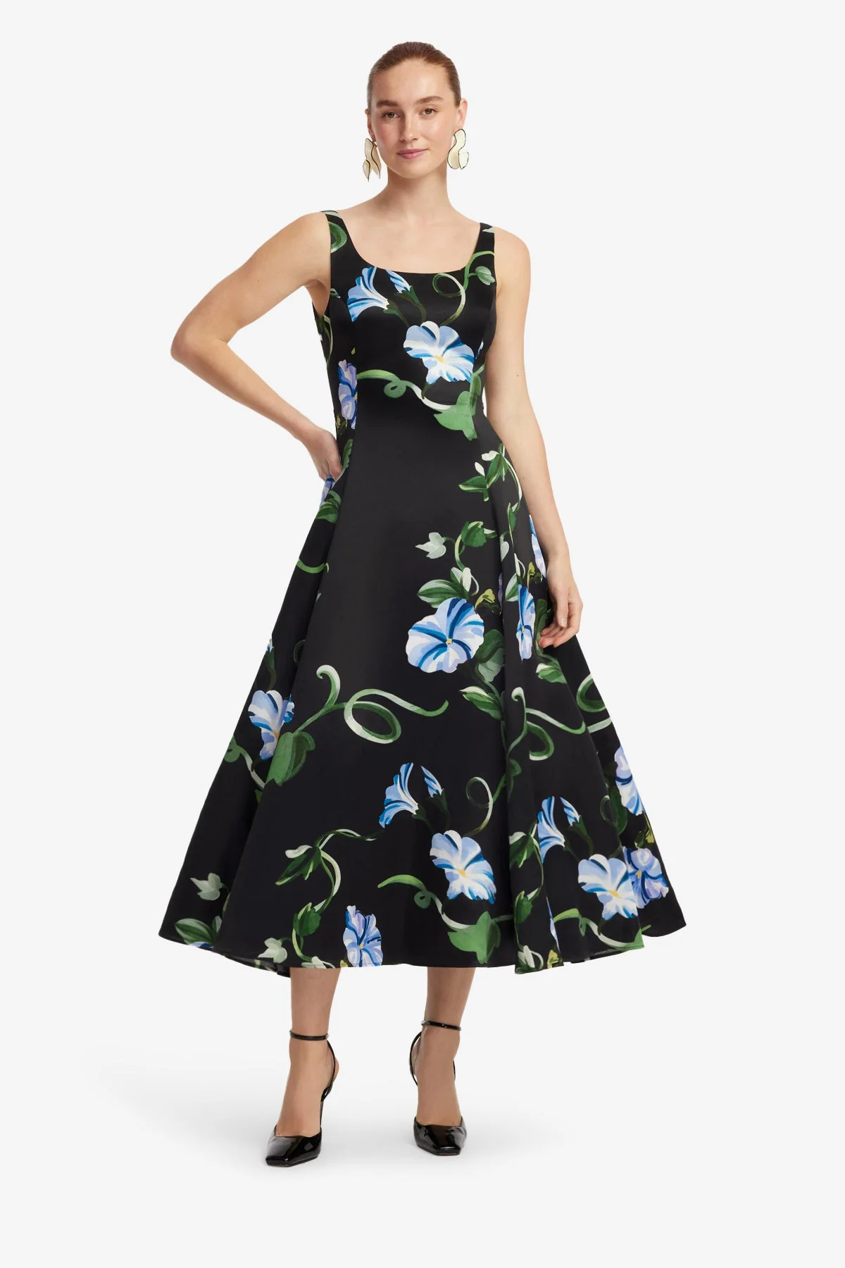Serafina Appliqué Maxi Dress - Vine Print in Ebony