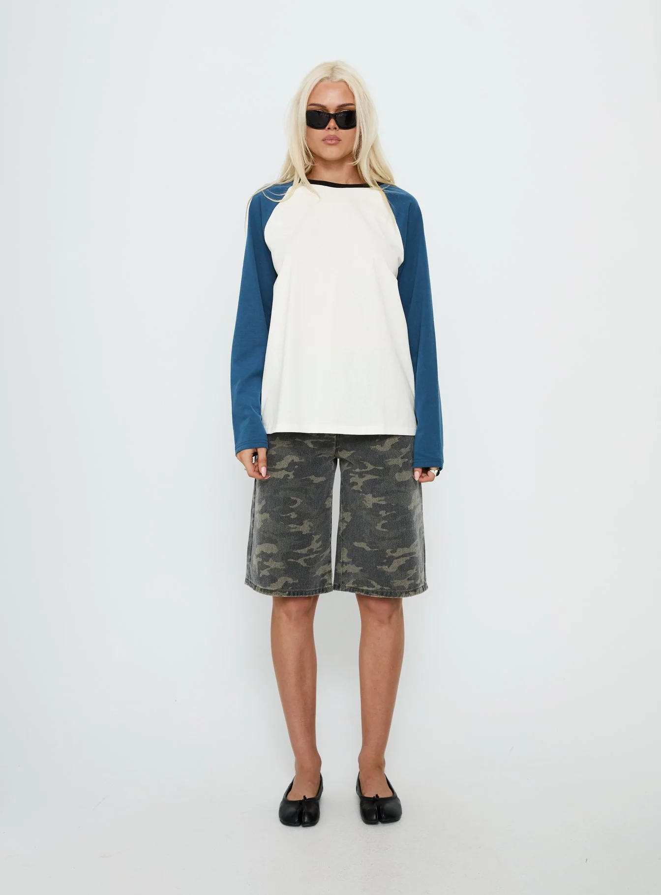 Kravitz Long Sleeve Baseball Raglan Top Blue