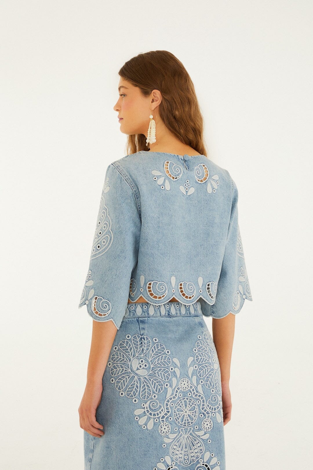 FARM Rio Denim Richelieu Kimono Sleeves Cropped Blouse