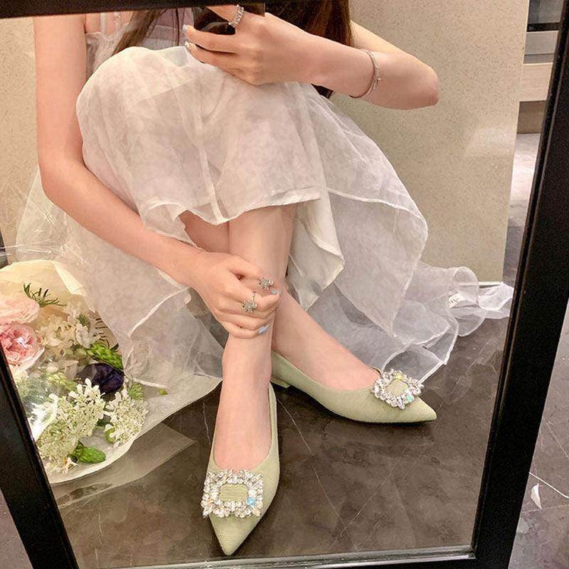 Rhinestone Pointy Flat Shoes 707106912708