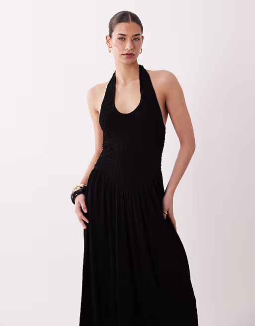 crinkle halter neck midi dress in black
