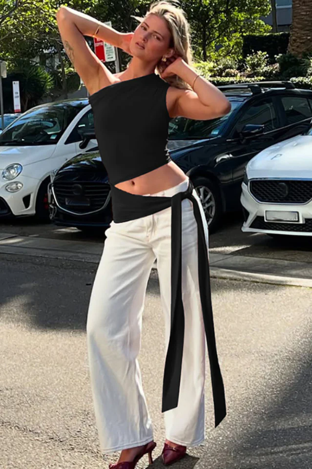 Chic One Shoulder T-Shirt